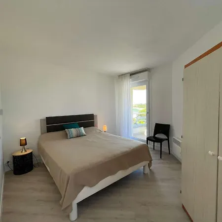 Apartment Lumineux, Piscine Chauffee, Parking Privatif - Fr-1-224c-305